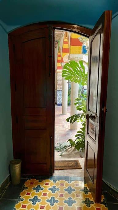 Patio De La Corredera Apartment Cordoba Ngoại thất bức ảnh